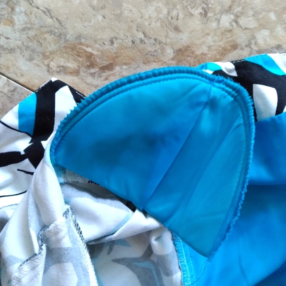 Dress Barn Open Front Abstract print blazer, size 18/20 - Picture 3 of 7